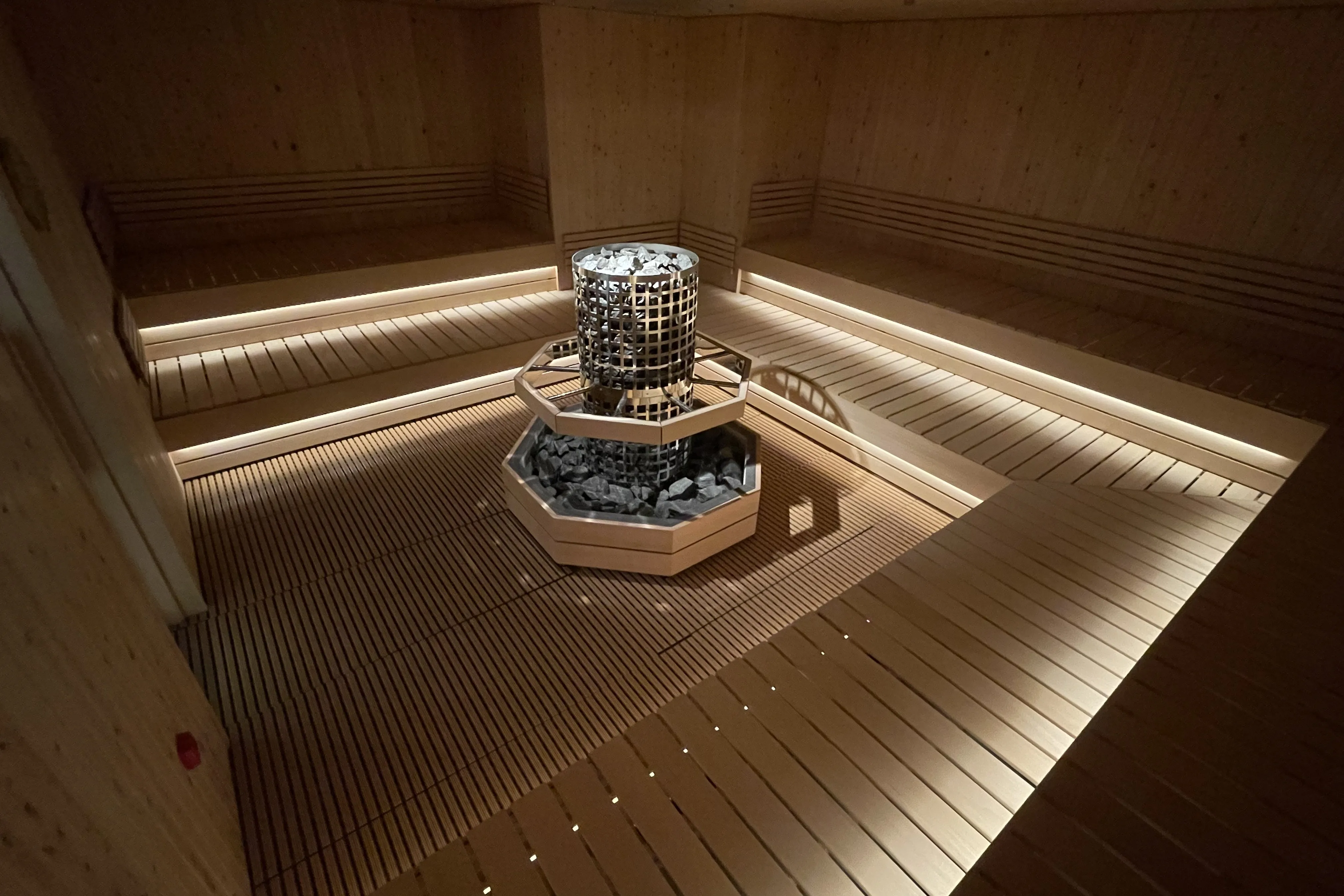 LEDテープライト導入事例