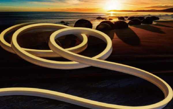 製品画像_FDSラインライト