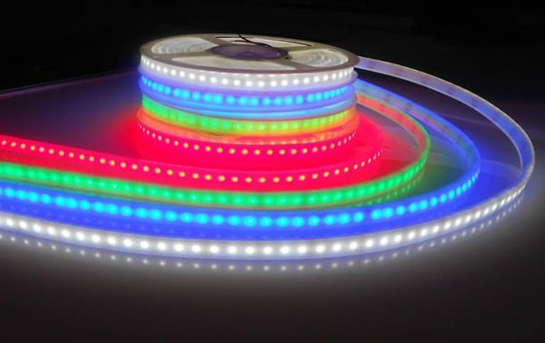 製品画像_カラー水中・温泉用LEDテープライト